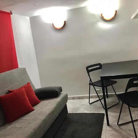 Agradable Apartamento En Zona Malasana Madrid Apartment Exterior foto
