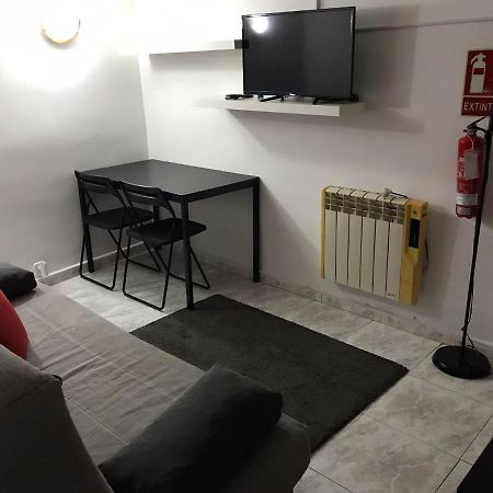 Agradable Apartamento En Zona Malasana Madrid Apartment Exterior foto